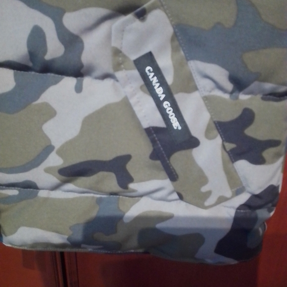 Canada Goose freestyle vest - Green Camouflage - Picture 3 of 11